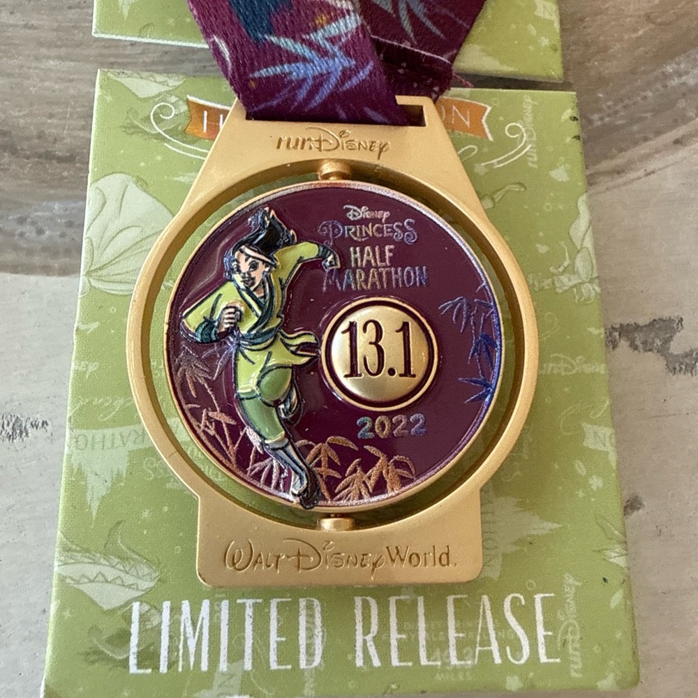 Limited Release 2022 Disney Princess Half Marathon Mulan Medal Pin Run Disney